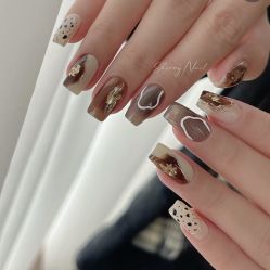 -悦指间美甲美睫