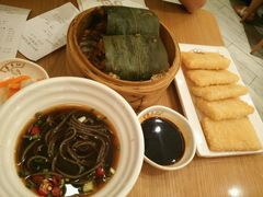 -蓉李记成都名小吃(武汉菱角湖万达店)