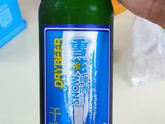 雪花干啤-白鹤大冷面