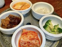 -萨拉伯尔(燕莎友谊商城店)
