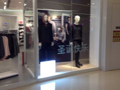 -H&M(华润万象城店)