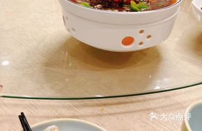 Hawthorn-Braised Goose