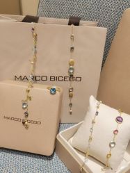 -周生生Chow Sang Sang(先天下店)