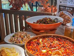 -江渔儿酸菜鱼·拔草餐厅(虎门君乐汇店)