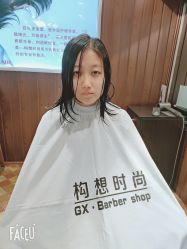 -构想时尚发型会所