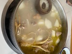 -朴小妹人参鸡汤火锅(长白山万达店)
