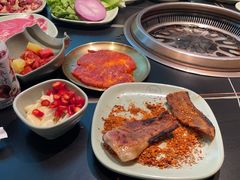 -梨花自助烤肉(西三旗万象汇黑金店)
