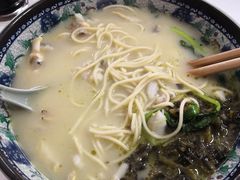 -明呈黄鱼面馆(斜土路店)