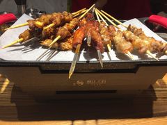 -粟氏天府·东北烧烤(长安街店)