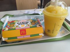 -麦当劳(假日广场店)