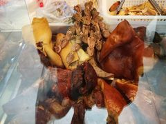 -王浩儿纪六孃甜皮鸭(凌云大厦店)
