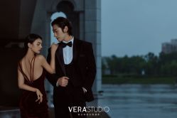 -至臻微拉婚纱摄影