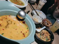-望蓉城·古法酸菜鱼·川小馆(金桥国际店)