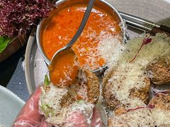 -Ameigo梅果·云贵川bistro(长宁来福士店)