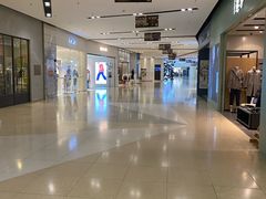 店内环境-仲盛世界商城