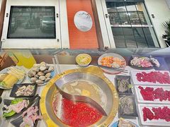 -鲜吃为尚.鲜切牛肉海鲜自助火锅(新塘万达广场店)