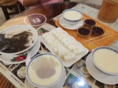 -周大娘牛乳(旧寨古村总店)