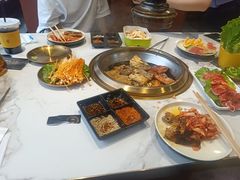 -伊尚宫·清真广式早茶.韩式烤肉·火锅