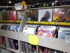 -浣熊唱片店(上海影城店)