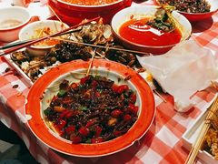 -辣小鲜·南昌大排档(船山路店)