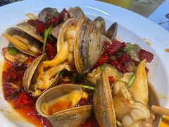 -喝丢一只鞋海鲜烧烤·海肠捞饭(北京街店)
