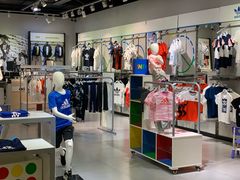 -adidaskids(1902万科广场店)