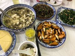 酱爆螺丝-邱记私房菜·十八年本地菜