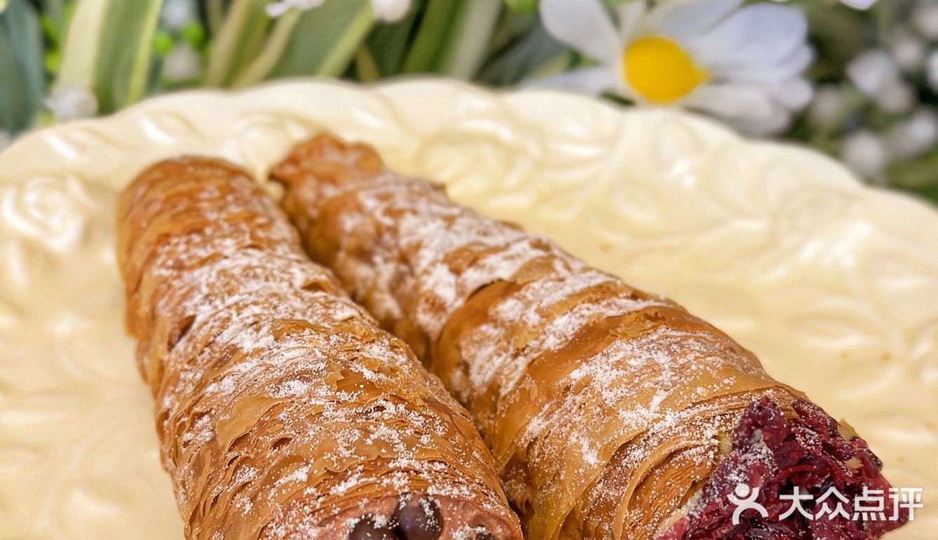 好正啊…🧝🏻‍♀️我说的是这个巧克力甜筒可颂！