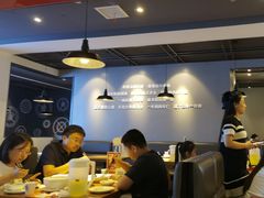 -吕氏疙瘩汤·新鲁菜(新贵和店)