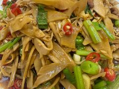 -三只鸟本地特色菜馆(上饶总店)