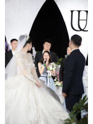 -MECCI婚礼摄影跟拍(红东方广场店)