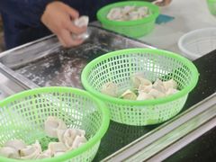 -周震馄饨