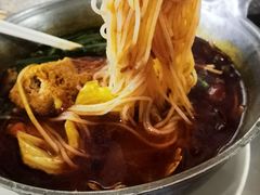 -铁锅哥米线