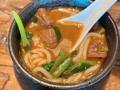 罐罐牛肉米线-中8楼风尚云南菜(颐堤港店)
