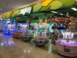 -莫莉幻想儿童乐园(北京上地华联店)