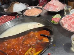 -鹿鸣山草本茶香火锅(园西路店)
