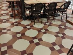 -大食代美食广场(上海中心店)