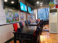 -俏巴妹烤鱼香锅(奥体店)