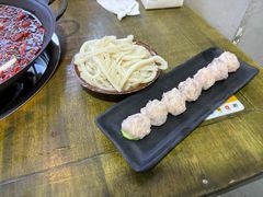 -黄潇洒老火锅(九眼桥宏济巷店)