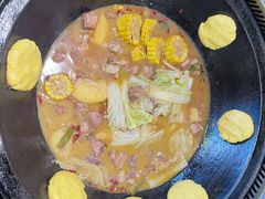 -东三省东北铁锅炖(龙泉店)