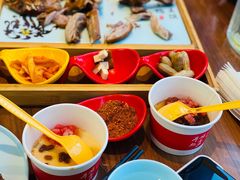 -有红鸡毛店·川菜(建设路店)