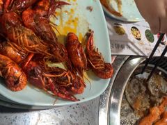 -金滏山烤肉·海鲜·火锅自助餐厅(襄阳万达店)