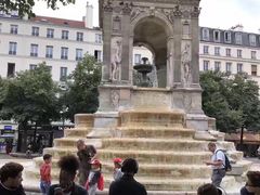 -蓬皮杜艺术中心