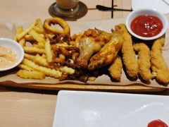 -必胜客(漕宝路店)