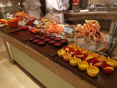 自助取餐区-咖啡苑自助餐厅·中国大饭店