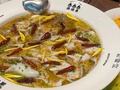 -渔语鱼新川菜Bistro(万象天地店)