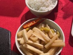 龙巢脆萝卜-龙巢盱眙龙虾·牛蛙·烧烤宵夜(八卦岭店)