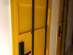 -美立方自助仓(新华医院店)