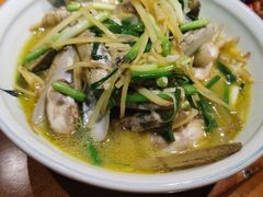 -琥珀老六龙虾(四里河店)