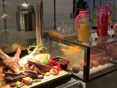 -飨食汇全日制餐厅·昆山皇冠假日酒店(九方店)